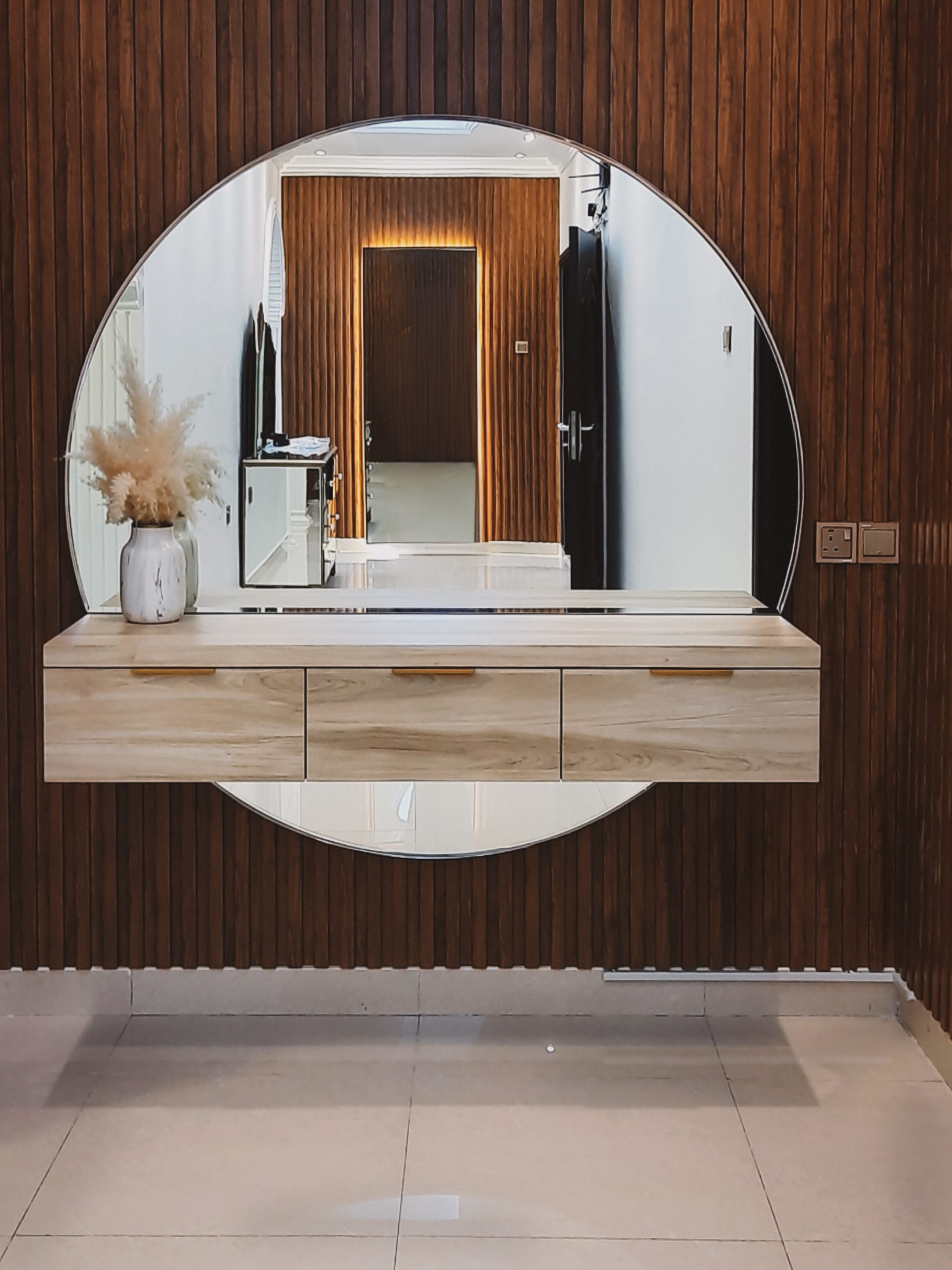 Joinery Works – Interior | Fit-out | Upholstery